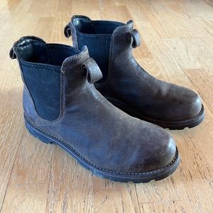 LL Bean Slip On Blundstone Style Boots Mens Size 7 1/2 Womens Size 9 1/2..
